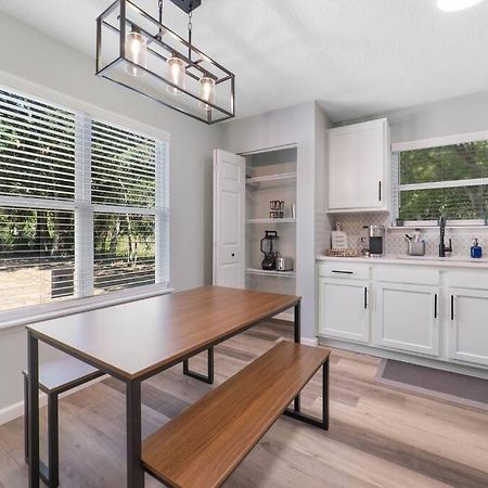 New Modern Bungalow Close To Downtown! Fully Fenced Yard St. Augustine Exterior photo