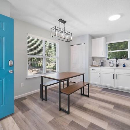 New Modern Bungalow Close To Downtown! Fully Fenced Yard St. Augustine Exterior photo