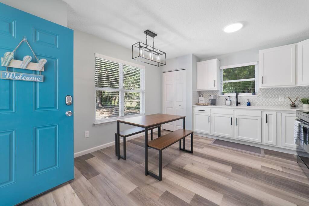 New Modern Bungalow Close To Downtown! Fully Fenced Yard St. Augustine Exterior photo